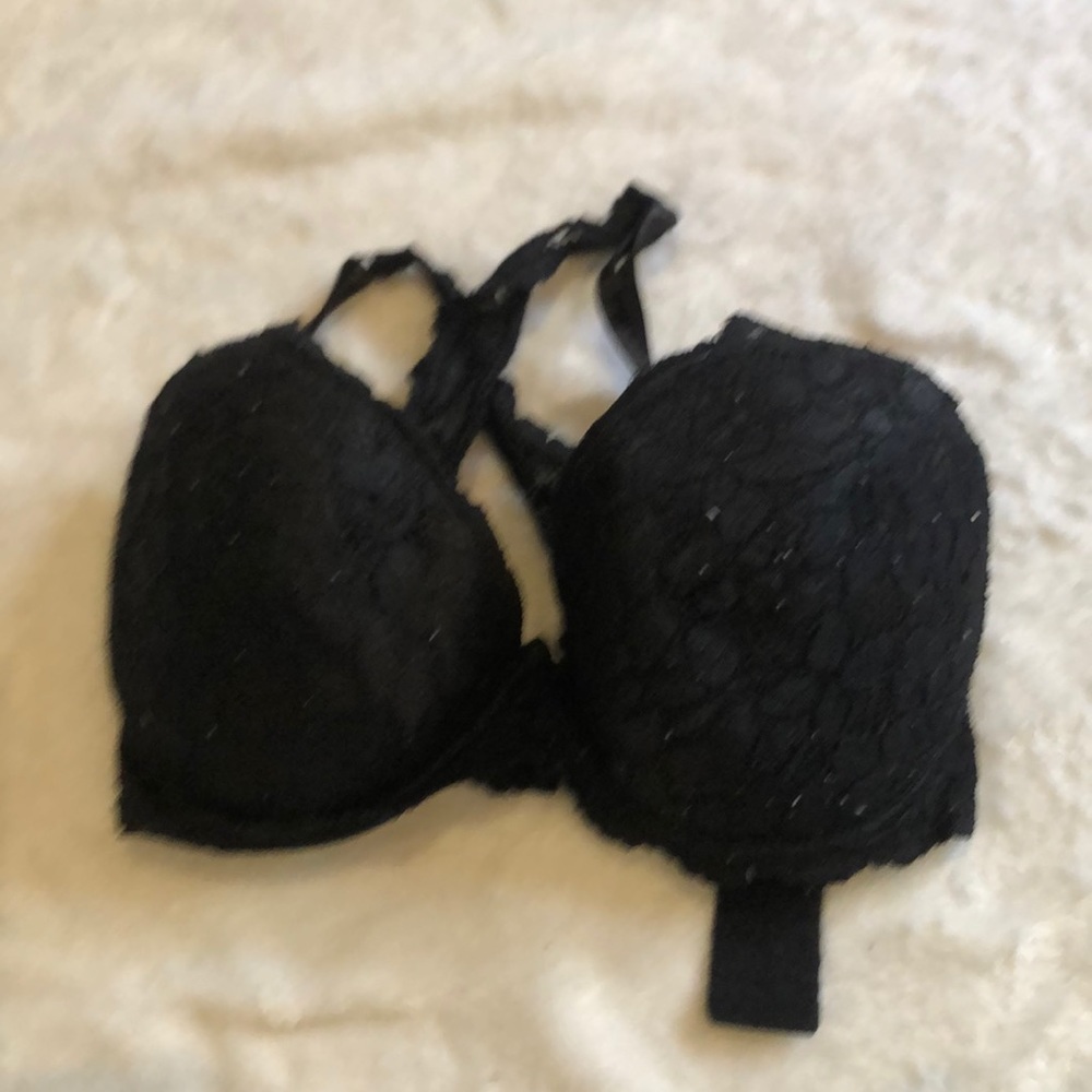 Criss cross bra